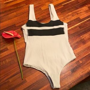 Hurley Women's Quick Dry Block Swimsuit Bodysuit